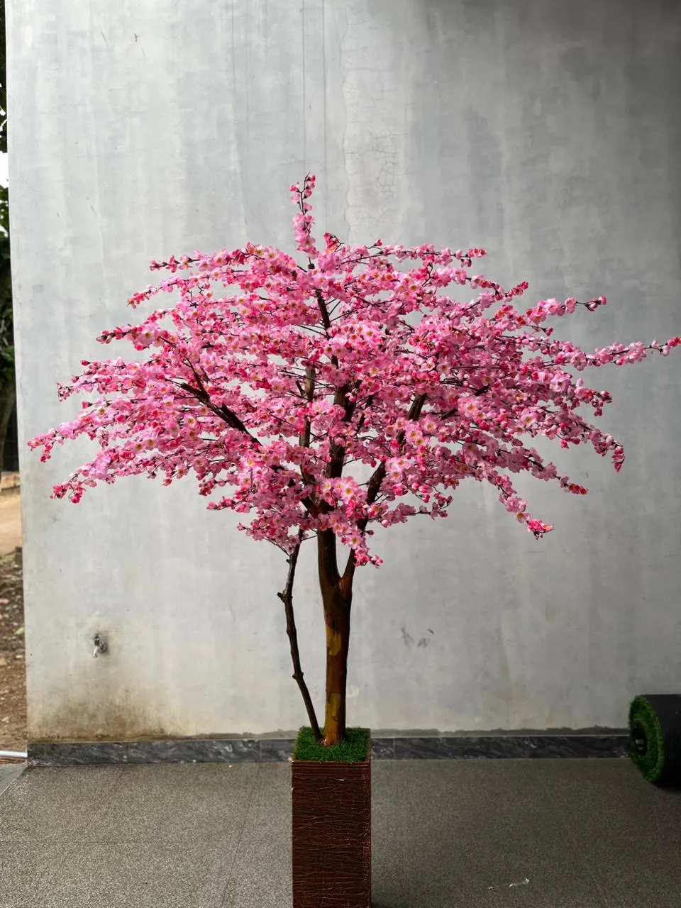 Pohon Sakura Artificial untuk Indoor atau Outdoor